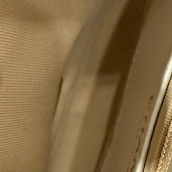 Chanel Small Flap Funky Town White Quilted Leather with Chunky chain - Picture 6 of 16